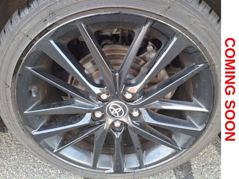 Used 2022 Toyota Camry XSE AWD/4WD image 9