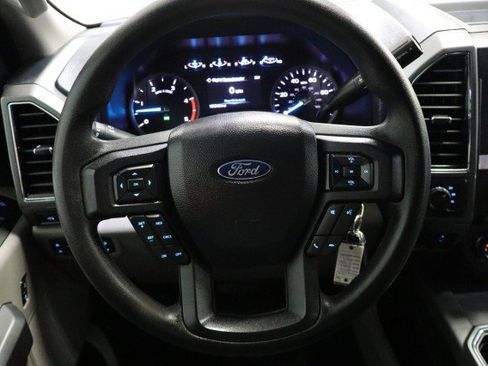 Used 2019 Ford F250 XLT w/ XLT Premium Package AWD/4WD image 36