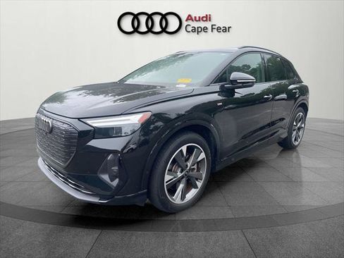 Used 2024 Audi Q4 e-tron Premium Plus w/ Premium Plus AWD/4WD image 3