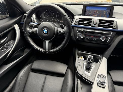 Used 2013 BMW 335i Sedan RWD image 19