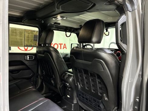 Used 2020 Jeep Wrangler Unlimited Rubicon AWD/4WD image 15