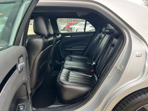 Used 2023 Chrysler 300 S image 17