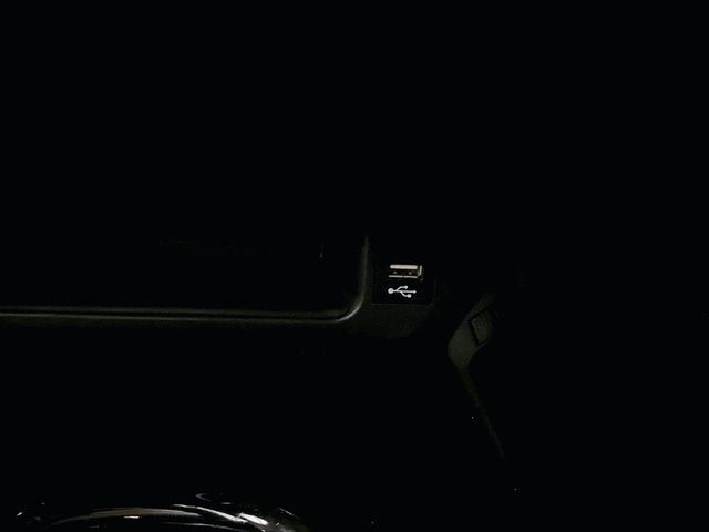 Used 2021 Toyota C-HR XLE FWD image 31