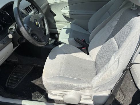 Used 2009 Chevrolet Cobalt LS FWD image 7