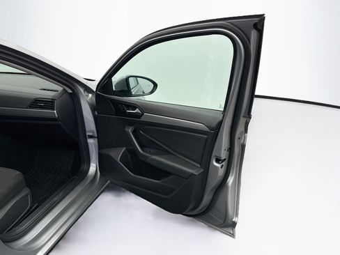 Used 2019 Volkswagen Jetta S FWD image 30