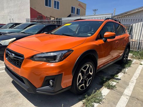 Used 2019 Subaru Crosstrek 2.0i Limited w/ Moonroof Package w/Navigation AWD/4WD image 3