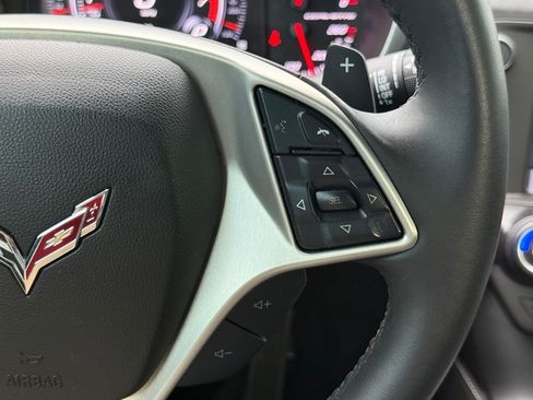 Used 2018 Chevrolet Corvette Stingray Convertible Z51 2LT RWD image 27