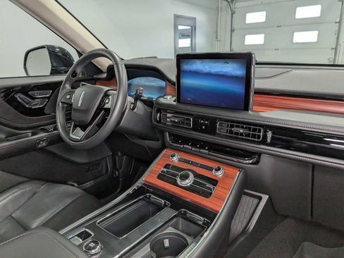Used 2024 Lincoln Aviator Reserve w/ Elements Package Plus image 40