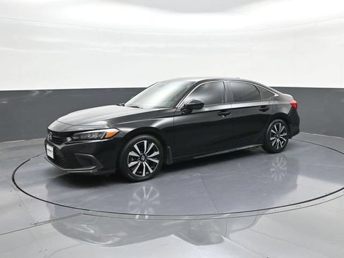 Used 2024 Honda Civic EX image 29