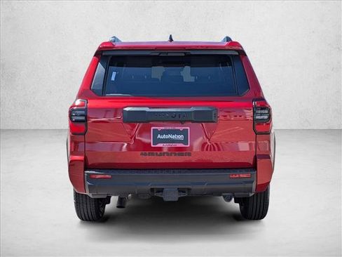Used 2025 Toyota 4Runner SR5 AWD/4WD image 7