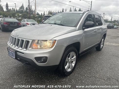 Used 2013 Jeep Compass Sport w/ All Weather Capability Group image 3