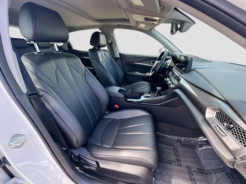 Used 2024 Acura Integra image 31
