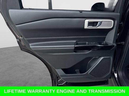 Used 2021 Ford Explorer ST w/ Equipment Group 401A AWD/4WD image 14