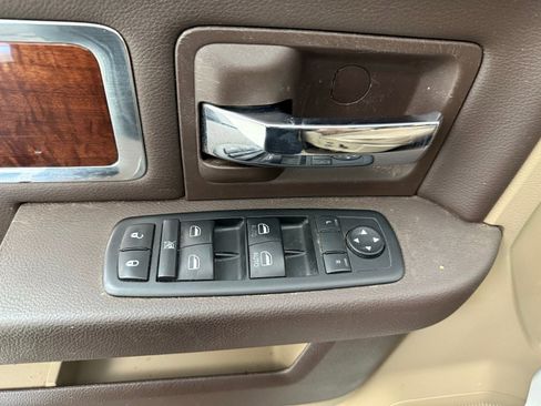 Used 2012 RAM 2500 Laramie AWD/4WD image 15