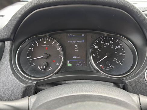 Used 2019 Nissan Rogue SL AWD/4WD image 17