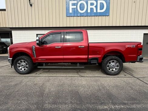 Used 2023 Ford F350 Lariat w/ Lariat Ultimate Package image 2