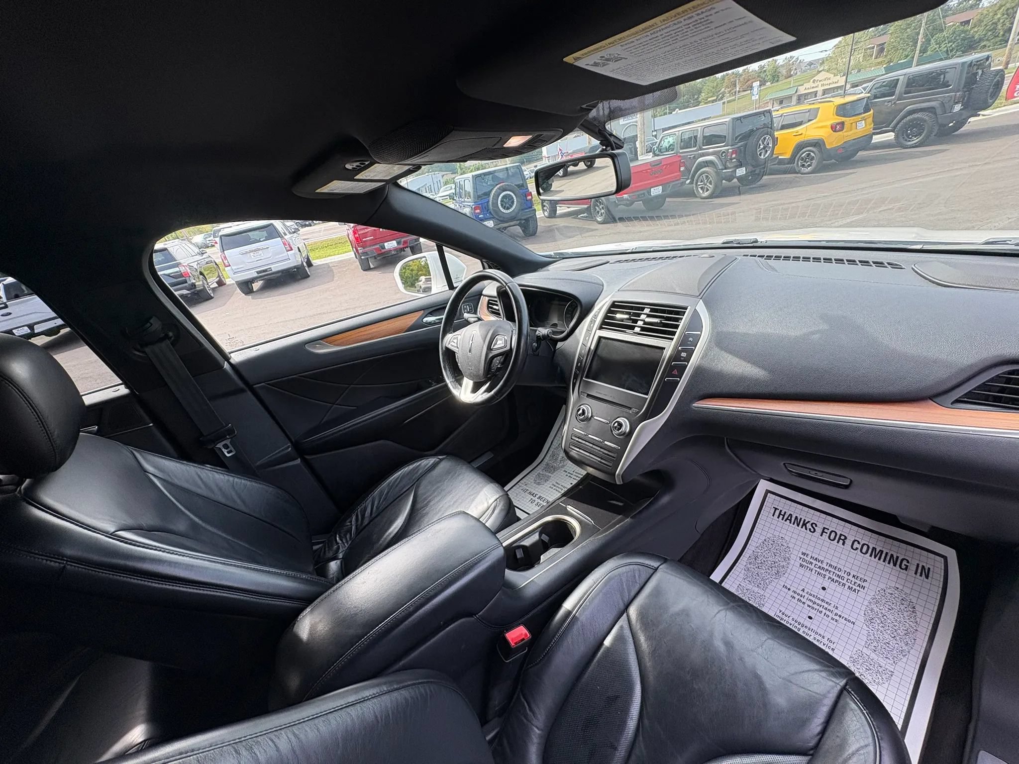 Used 2018 Lincoln MKC Select w/ Select Plus Package FWD image 34