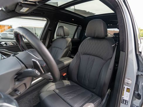 Used 2025 BMW X7 M60i w/ Executive Package AWD/4WD image 24