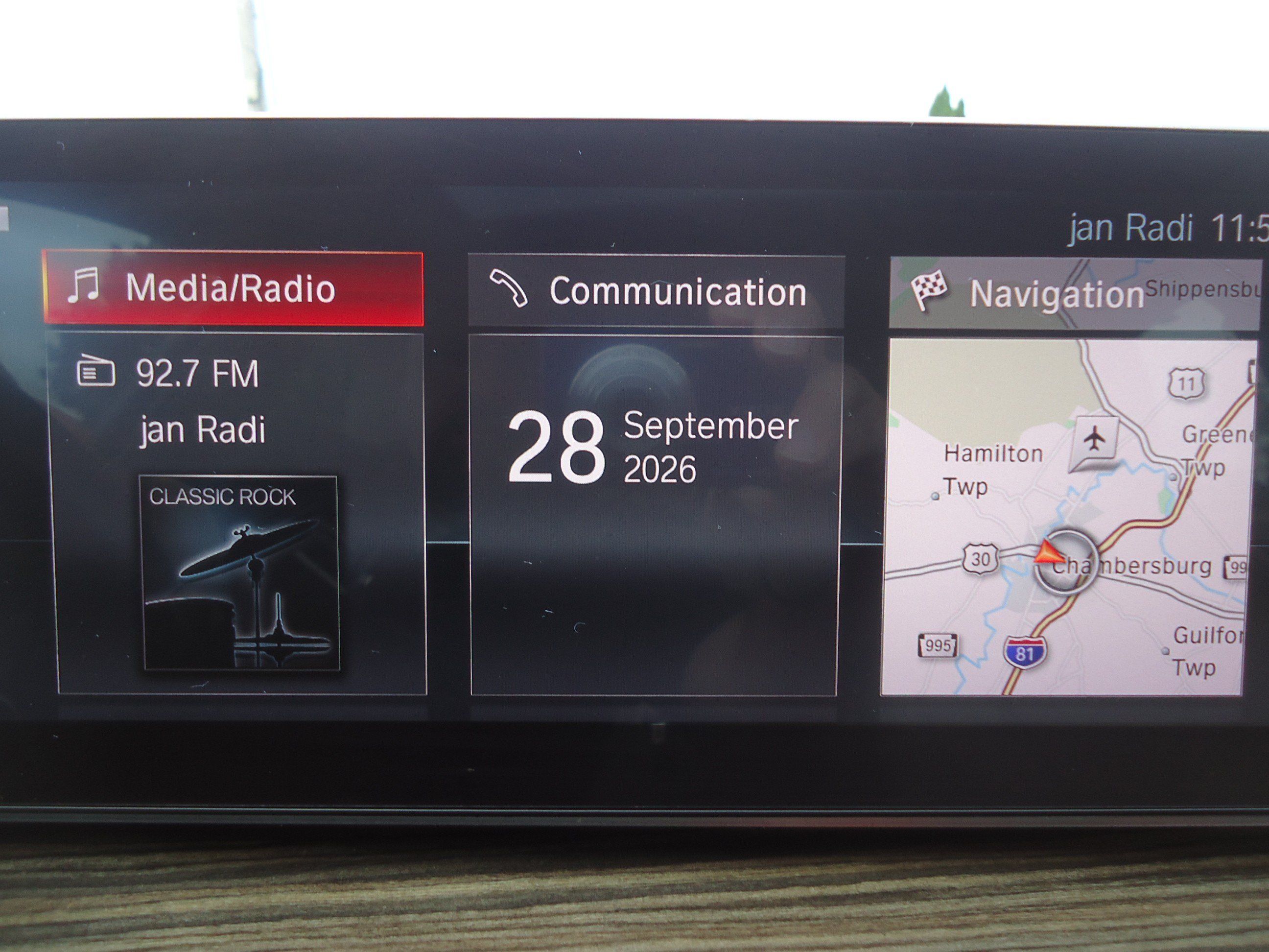 Used 2019 BMW 540i RWD image 16