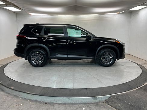 New 2026 Nissan Rogue SV w/ Cold Weather Package image 6