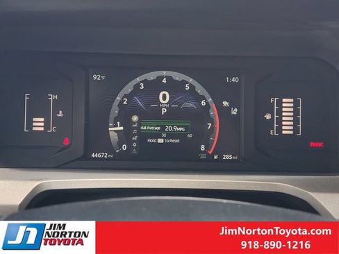 Used 2024 Toyota Tacoma SR5 RWD image 17