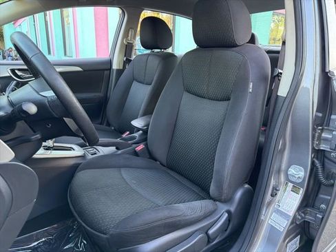 Used 2015 Nissan Sentra SR FWD image 10