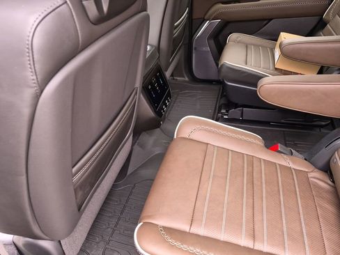 New 2026 GMC Yukon Denali Ultimate AWD/4WD image 40