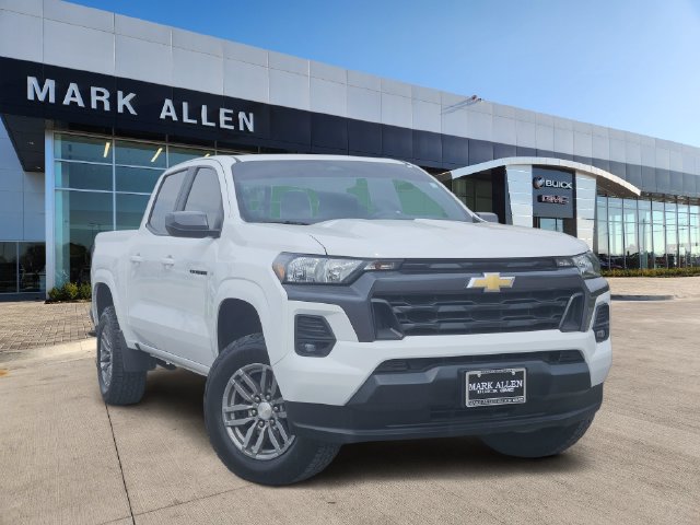 Used 2024 Chevrolet Colorado LT w/ LT Convenience Package II RWD image 1