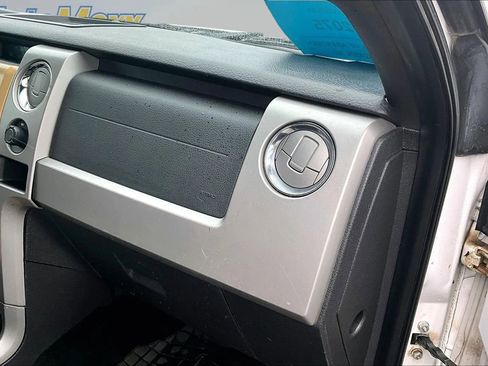 Used 2011 Ford F150 Lariat w/ Lariat Plus Pkg AWD/4WD image 33