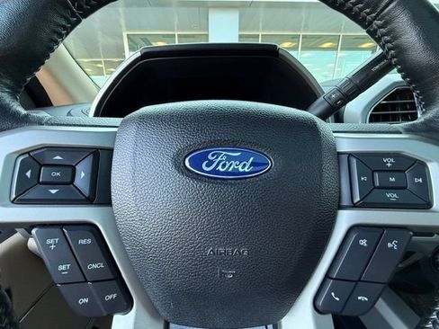 Certified 2017 Ford F250 Lariat w/ Lariat Ultimate Package AWD/4WD image 17