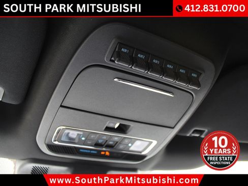Used 2024 Ford F150 Raptor AWD/4WD image 37
