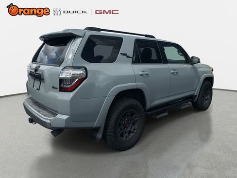 Used 2022 Toyota 4Runner TRD Off-Road Premium image 3