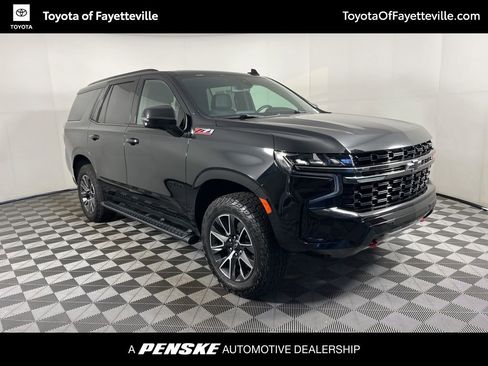 Used 2021 Chevrolet Tahoe Z71 w/ Luxury Package image 18