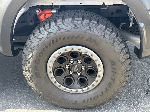 Used 2025 Ford F150 Raptor AWD/4WD image 19