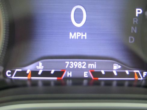 Used 2020 Jeep Cherokee Limited image 27