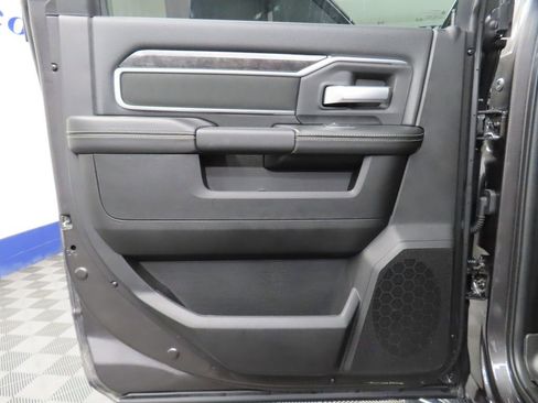 Used 2024 RAM 2500 Big Horn AWD/4WD image 55