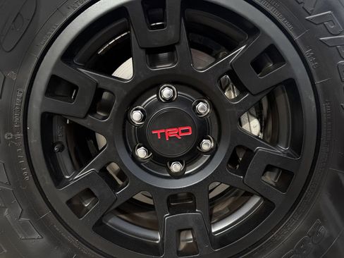 Used 2024 Toyota 4Runner SR5 Premium w/ Moonroof Package image 10