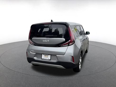 Used 2025 Kia Soul LX w/ LX Technology Package image 14