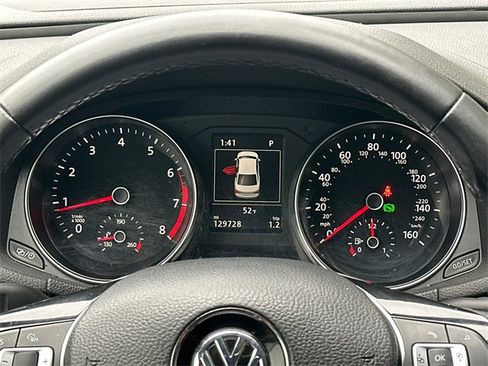 Used 2019 Volkswagen Passat 2.0T Wolfsburg w/ Wheels & Sunroof Package image 27