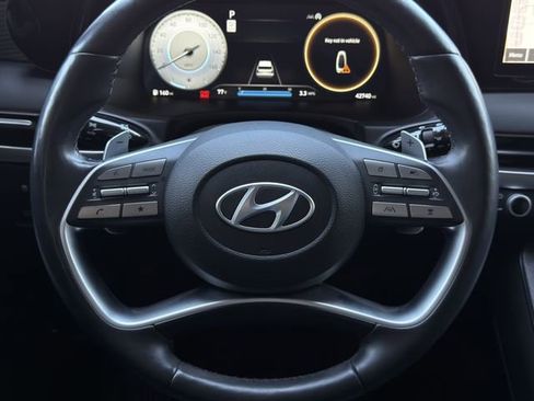 Used 2023 Hyundai Palisade Limited w/ Cargo Package FWD image 11