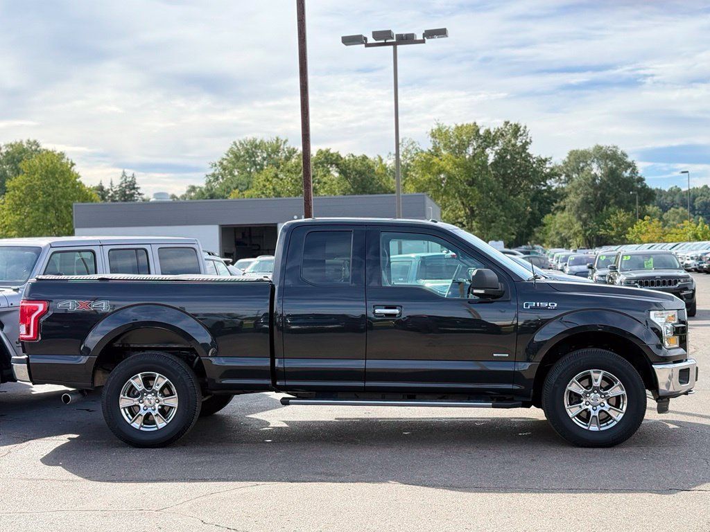 Used 2015 Ford F150 XLT w/ Equipment Group 302A Luxury AWD/4WD image 32