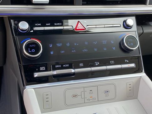 New 2026 Hyundai Santa Fe Calligraphy AWD/4WD image 17