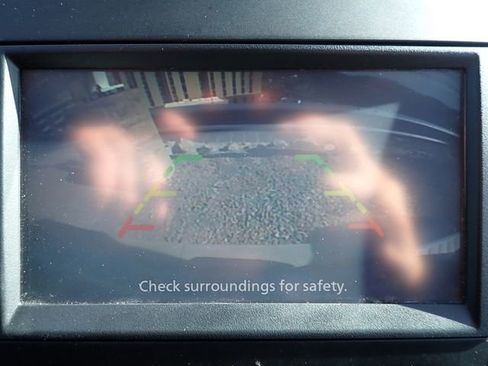 Used 2020 Nissan Frontier SV w/ Midnight Edition Floor Mats image 23