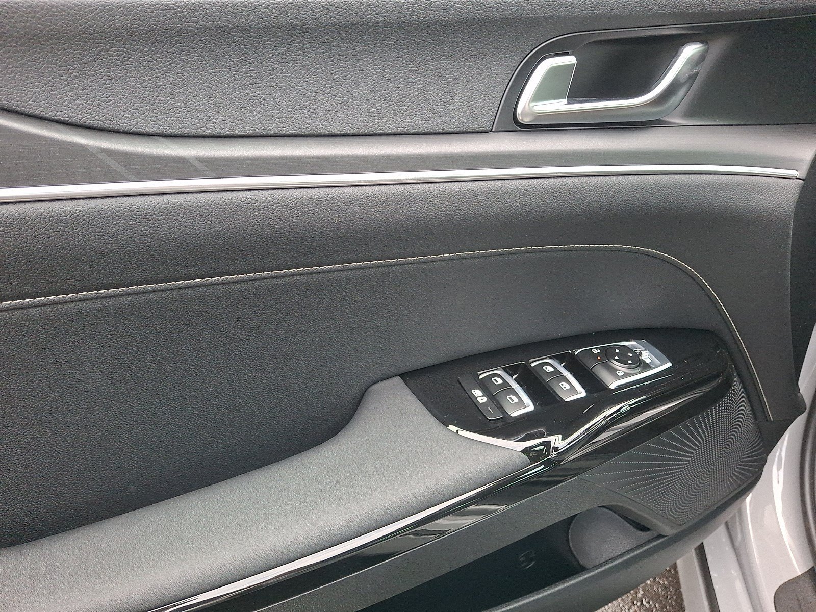 New 2026 Kia K5 GT-Line AWD/4WD image 5