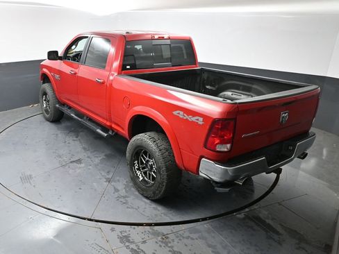 Used 2018 RAM 1500 SLT AWD/4WD image 54
