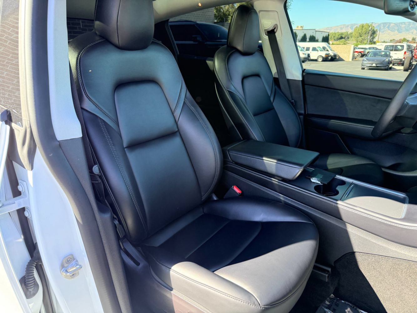 Used 2022 Tesla Model Y Performance AWD/4WD image 20