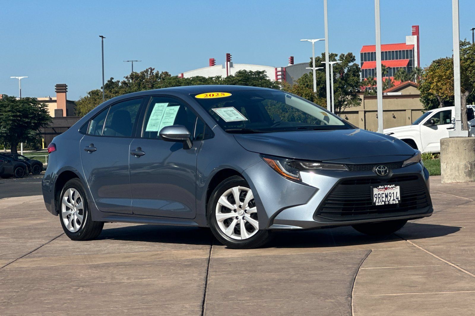 Certified 2025 Toyota Corolla LE FWD image 2