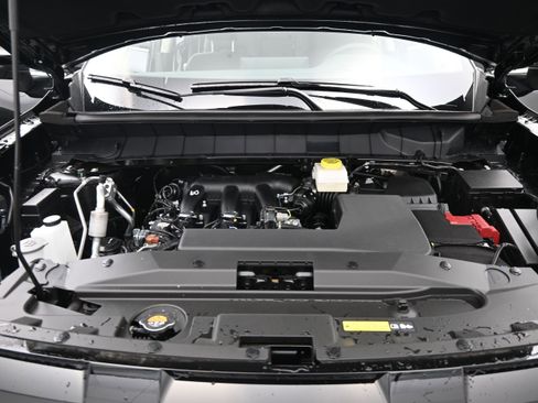 New 2026 Nissan Pathfinder Platinum AWD/4WD image 23