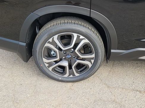 New 2026 Subaru Ascent Limited image 5