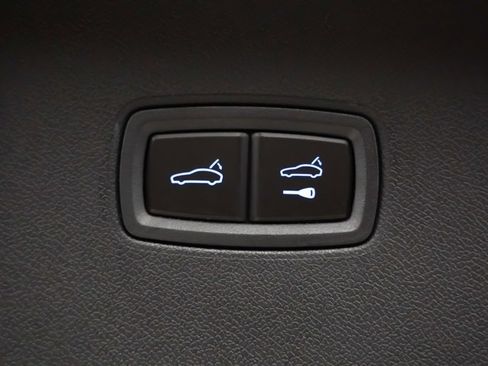 New 2026 Porsche Cayenne S image 14